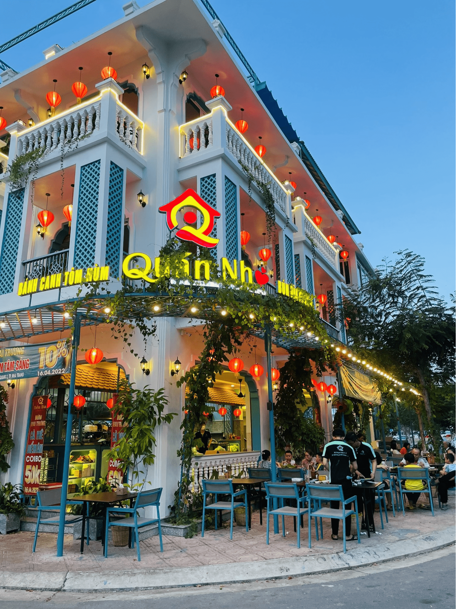 Quán Nhỏ Nha Trang - Địa Chỉ Quán Bánh Canh Ghẹ Đặc Biệt Tại Nha Trang 