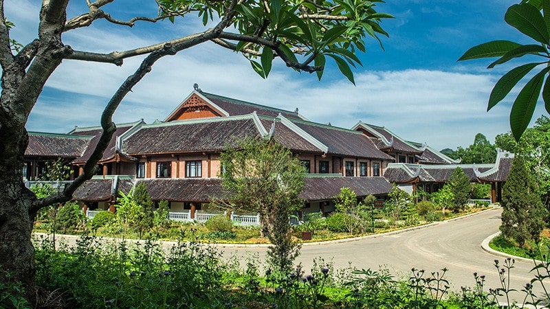 khách sạn Ninh Bình gần Tràng An