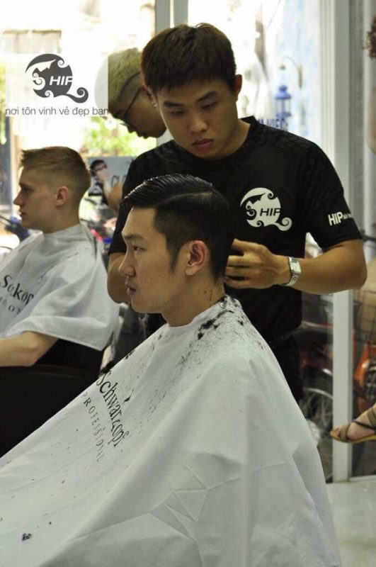 Barbershop Barber Làm đẹp nam giới Tóc nam Râu ria Grooming Phong cách  nam Cắt tóc nam Kiểu tóc nam Dịch vụ làm đẹp Salon nam Chăm sóc da  mặt Chăm sóc