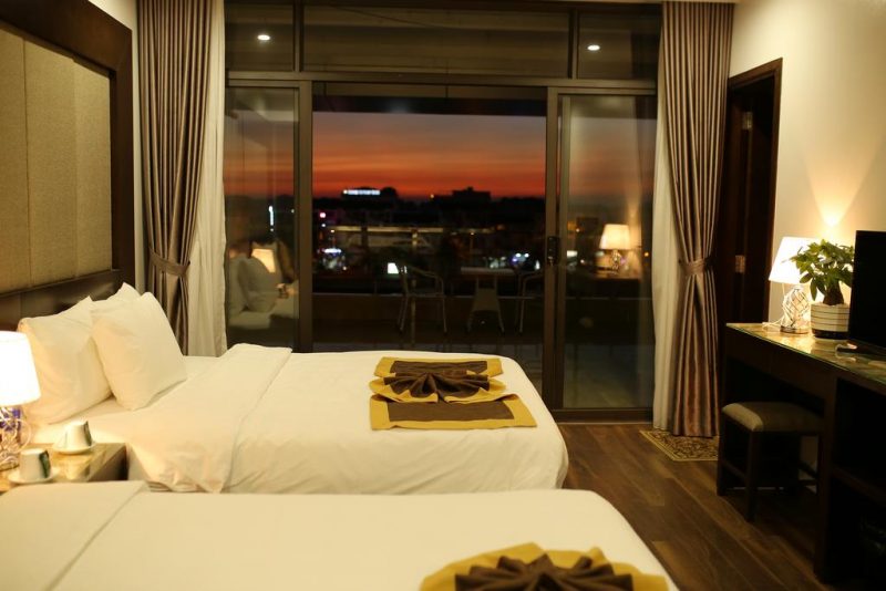 Khách sạn 3 sao view đẹp ở Tuần Châu
