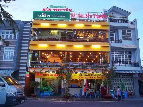 nhà hàng hải sản Nha Trang 