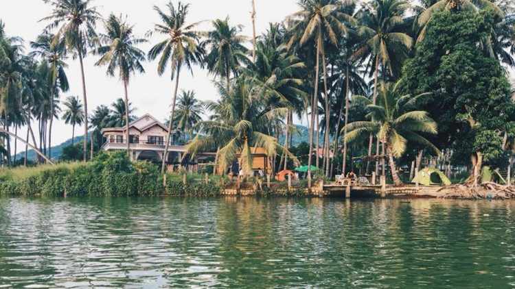 Homestay Nha Trang gần sông view cực thơ mộng
