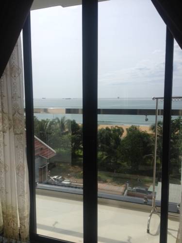 khách sạn Quy Nhơn gần biển