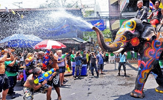 lễ hội lớn ở myanmar