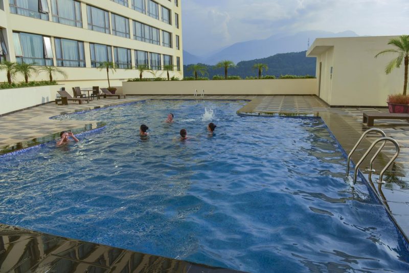 khách sạn Sapa có bể bơi