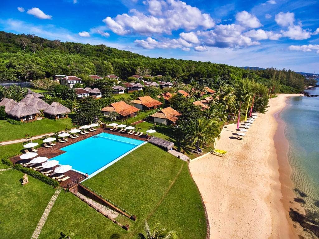 khách sạn có hồ bơi riêng ở phú quốc