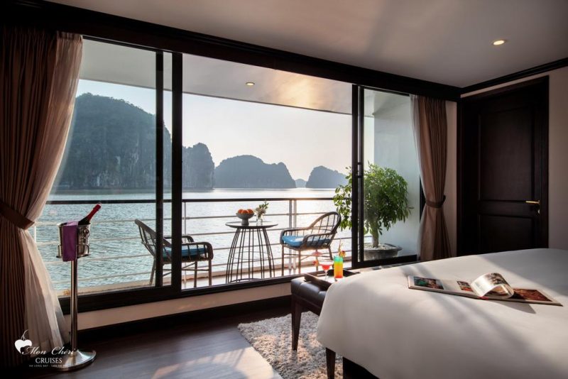 Các khách sạn Hạ Long có view biển
