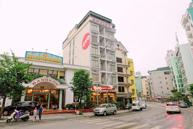 Khách sạn OYO 495 Entity Hotel