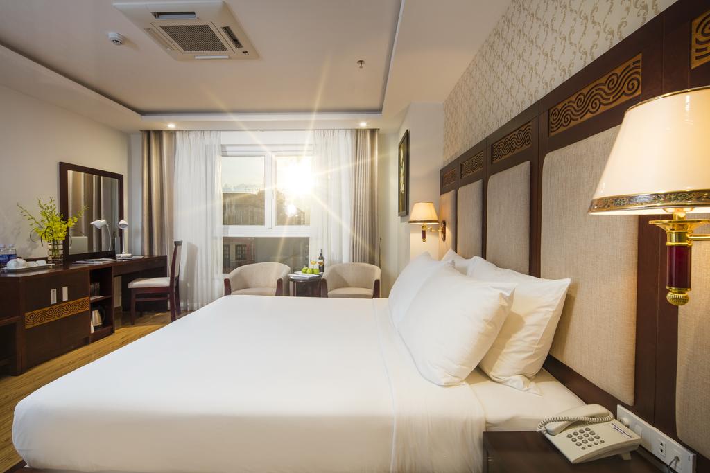 Khách Sạn Nha Trang Có Ăn Sáng - Galliot Hotel Nha Trang